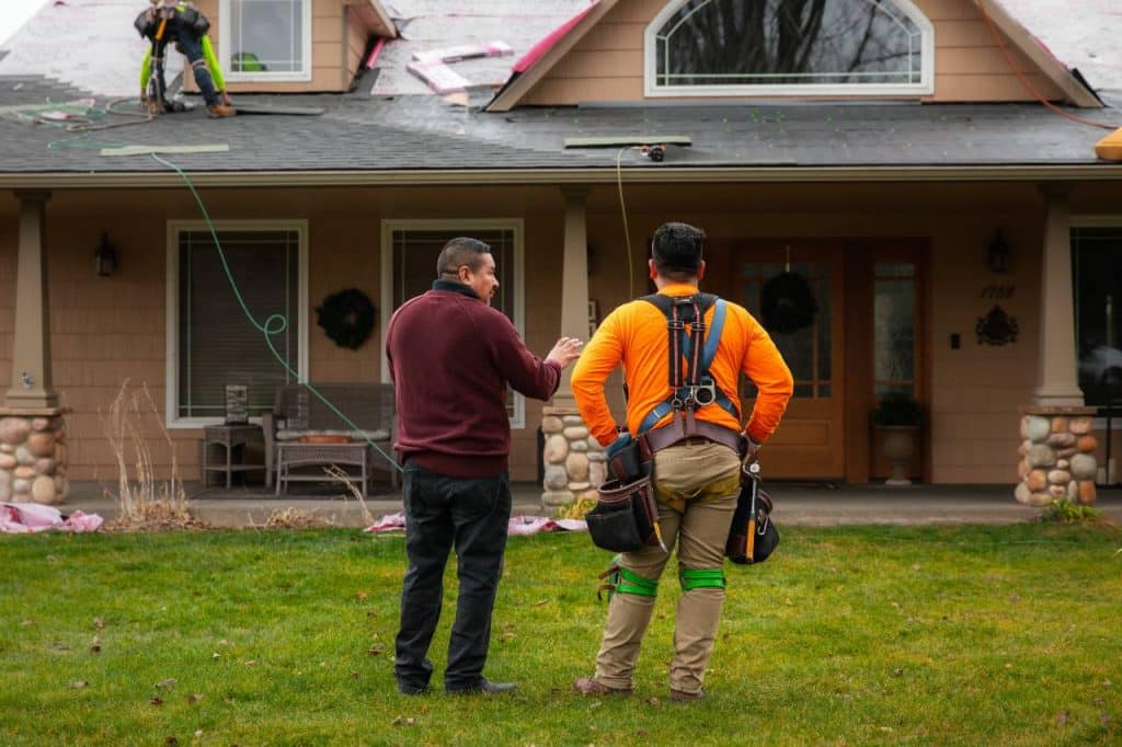 clear communication with roofers