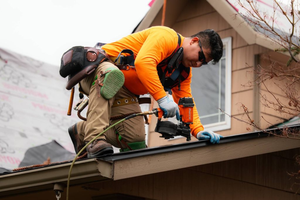 home and commercial roofers Palmer Roofing